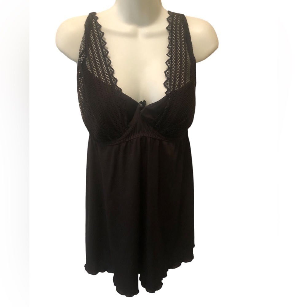 Cacique Baby Doll Camisole Sz. 22/24 Underwire Black Back Hook Closure Fairy